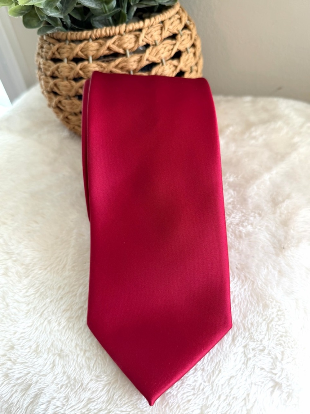 George Men's Solid Red Satin Dress Tie